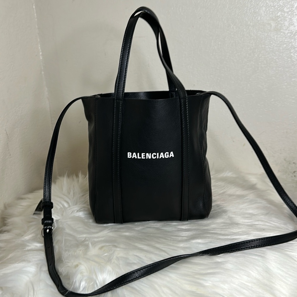 💯Authentic Balenciaga Everyday Tote Bag XXS Black🍀